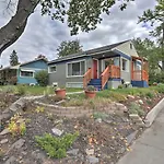 Comfy And Cozy Kalispell Home Walk To Downtown