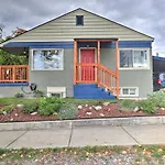 Comfy And Cozy Kalispell Home Walk To Downtown