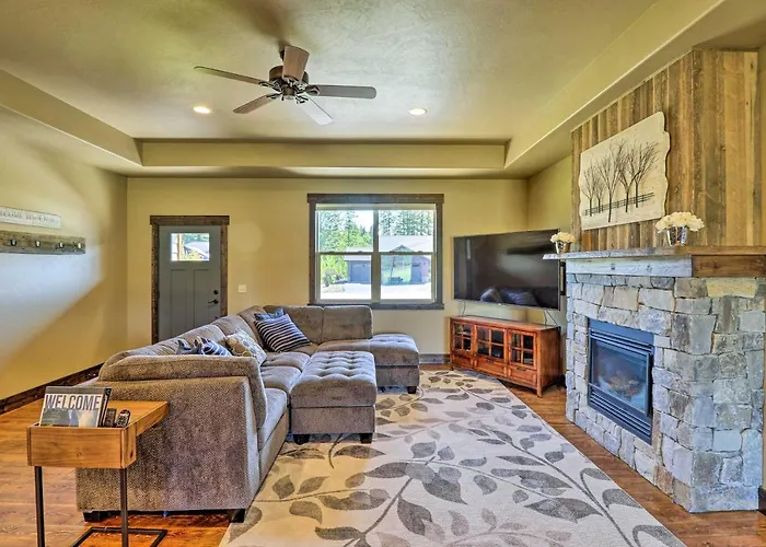 Newly Built Kalispell Home - 28 Mi To Glacier Np!
