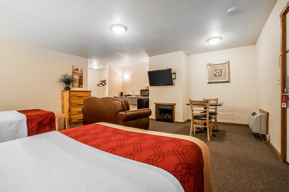 Econo & - Glacier National Park Gateway Kalispell