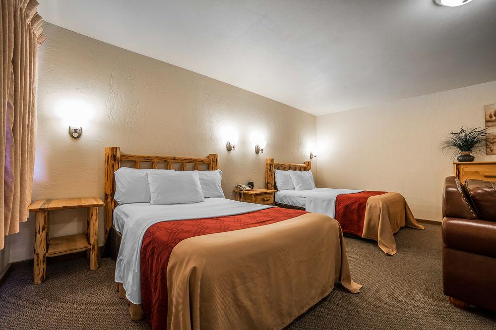 Econo & - Glacier National Park Gateway Motel