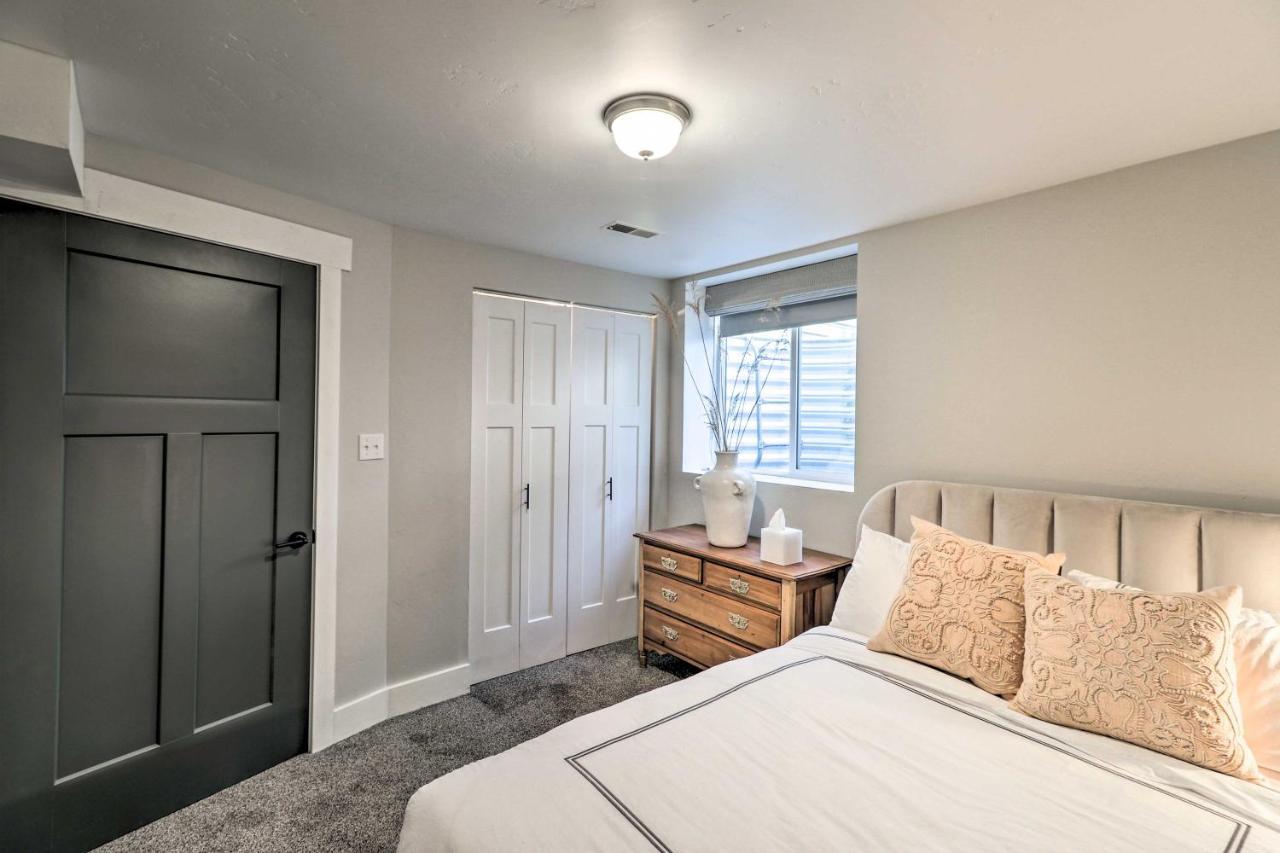 Luxe Glacier Getaway Walk To Downtown Kalispell! Holiday home Kalispell