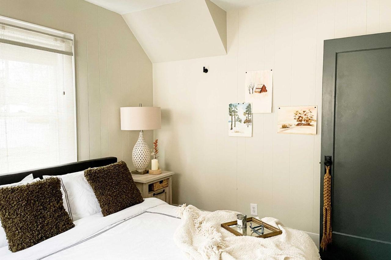 Holiday home Luxe Glacier Getaway Walk To Downtown Kalispell! Kalispell