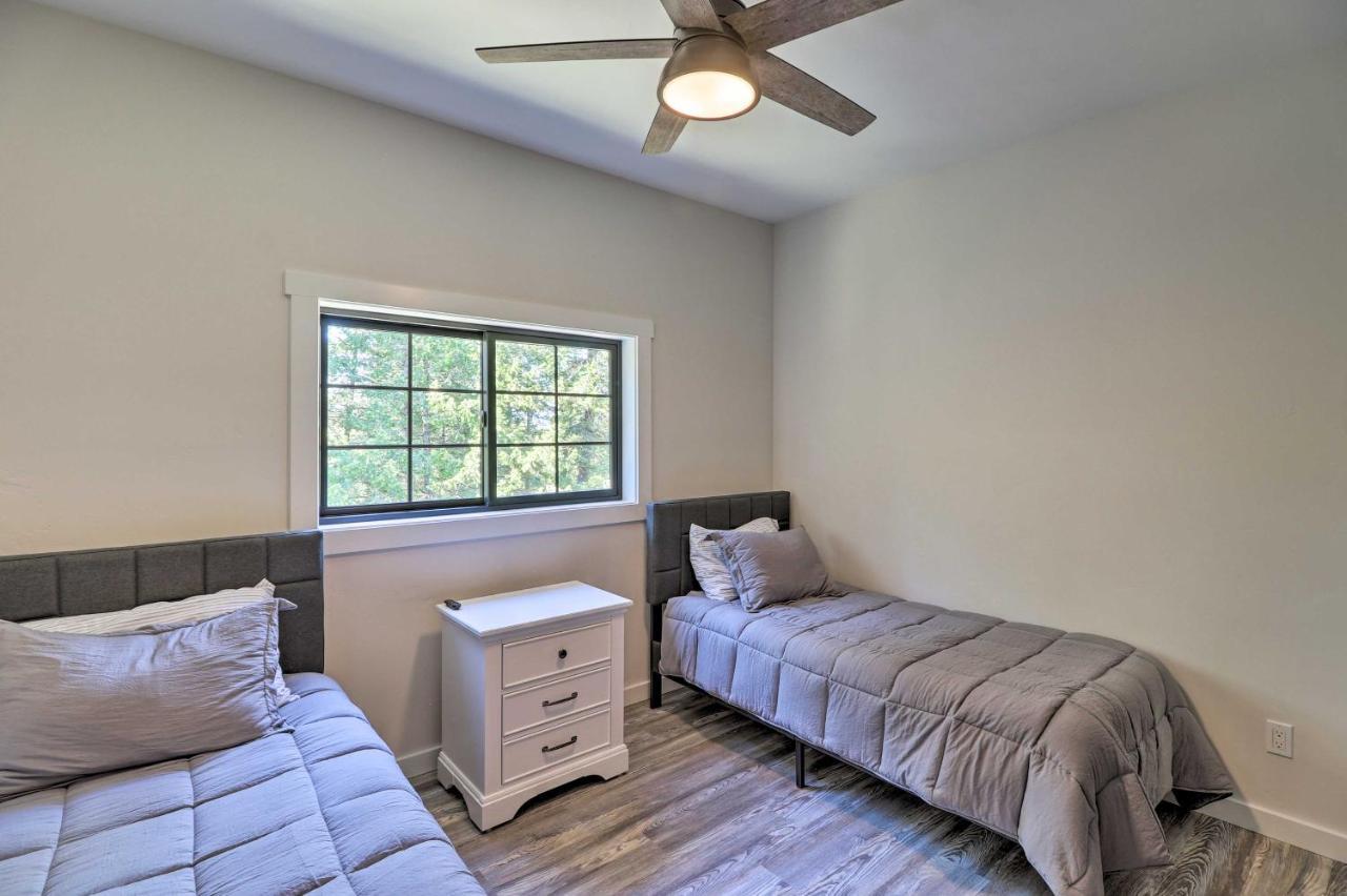 Holiday home Modern Retreat 37 Mi To Glacier Np Kalispell