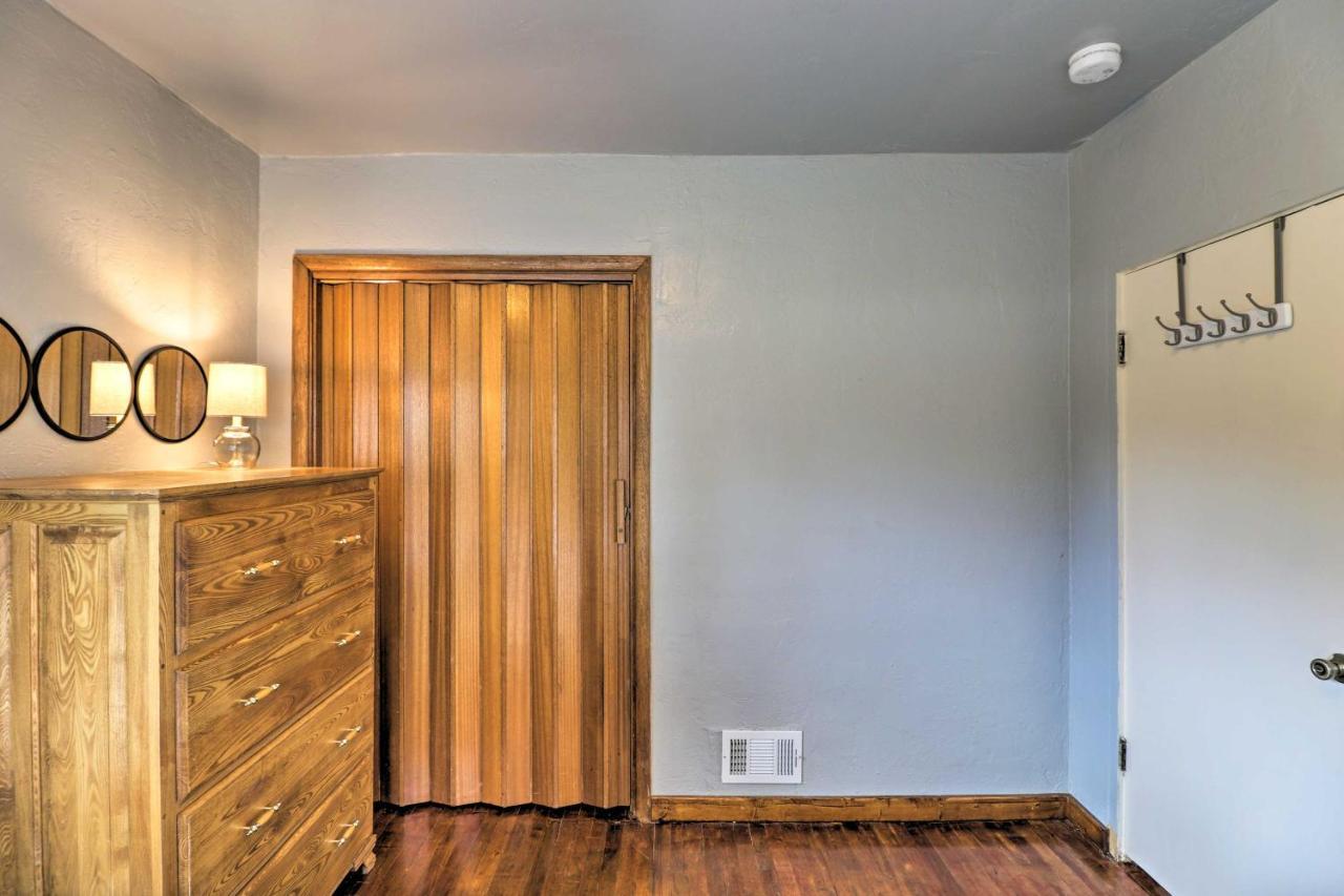 Comfy And Cozy Walk To Downtown Holiday home *