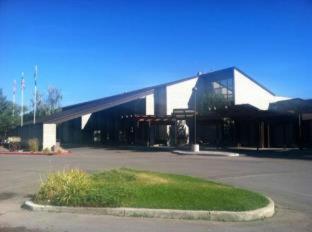 Fairbridge Inn, & Outlaw Conference Center - Hotel