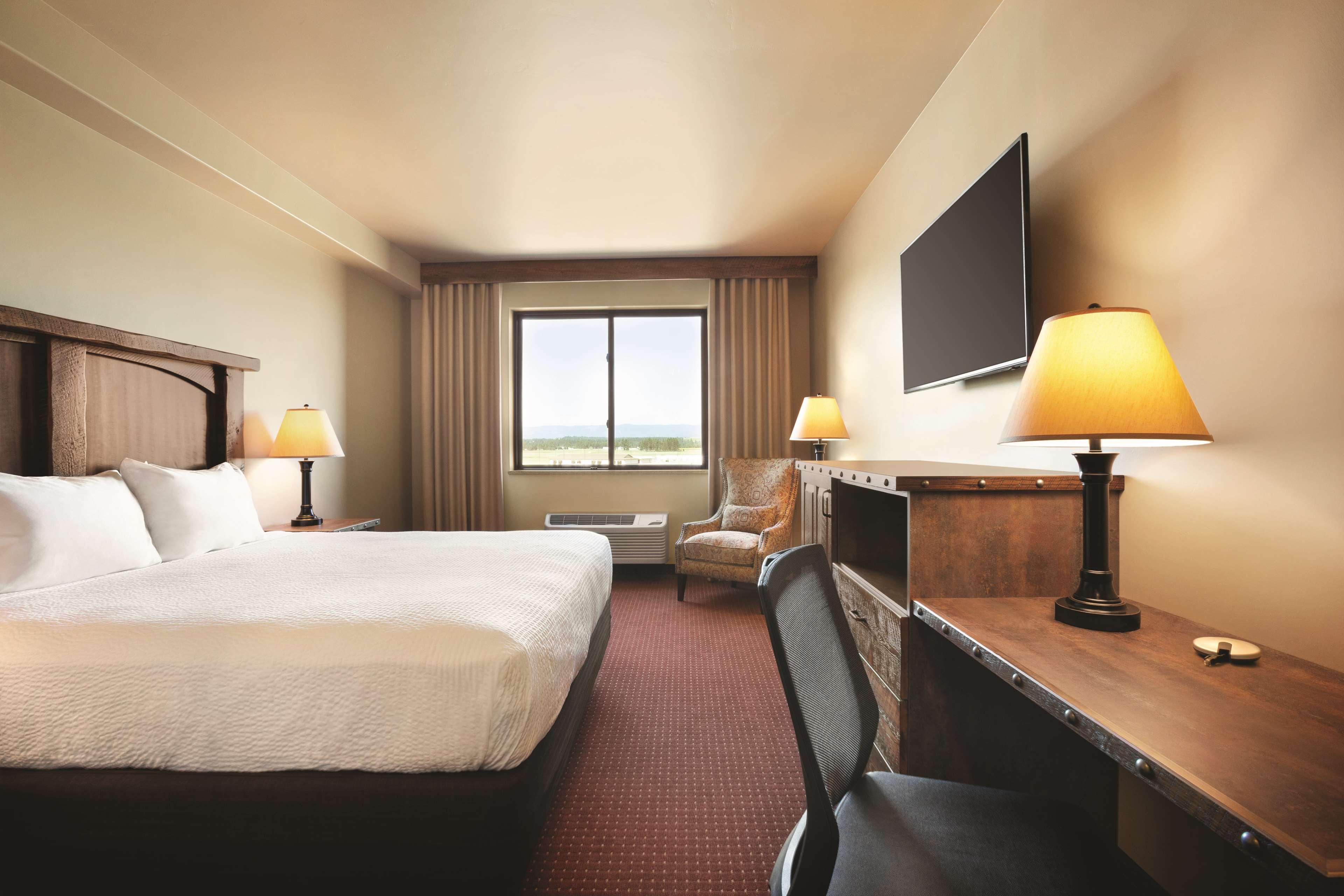 Hotel Glacier International 2*