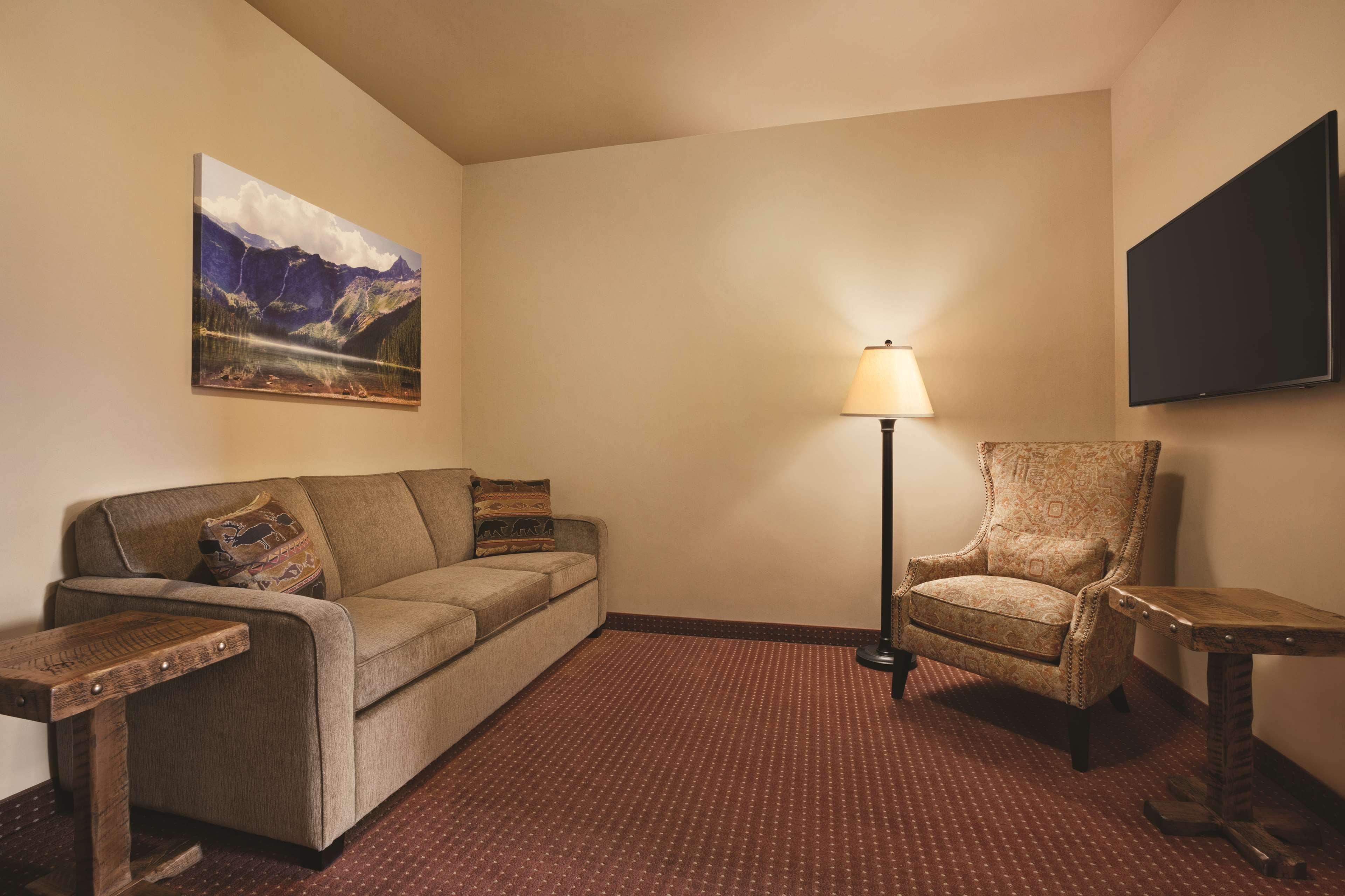Glacier International Hotel Kalispell