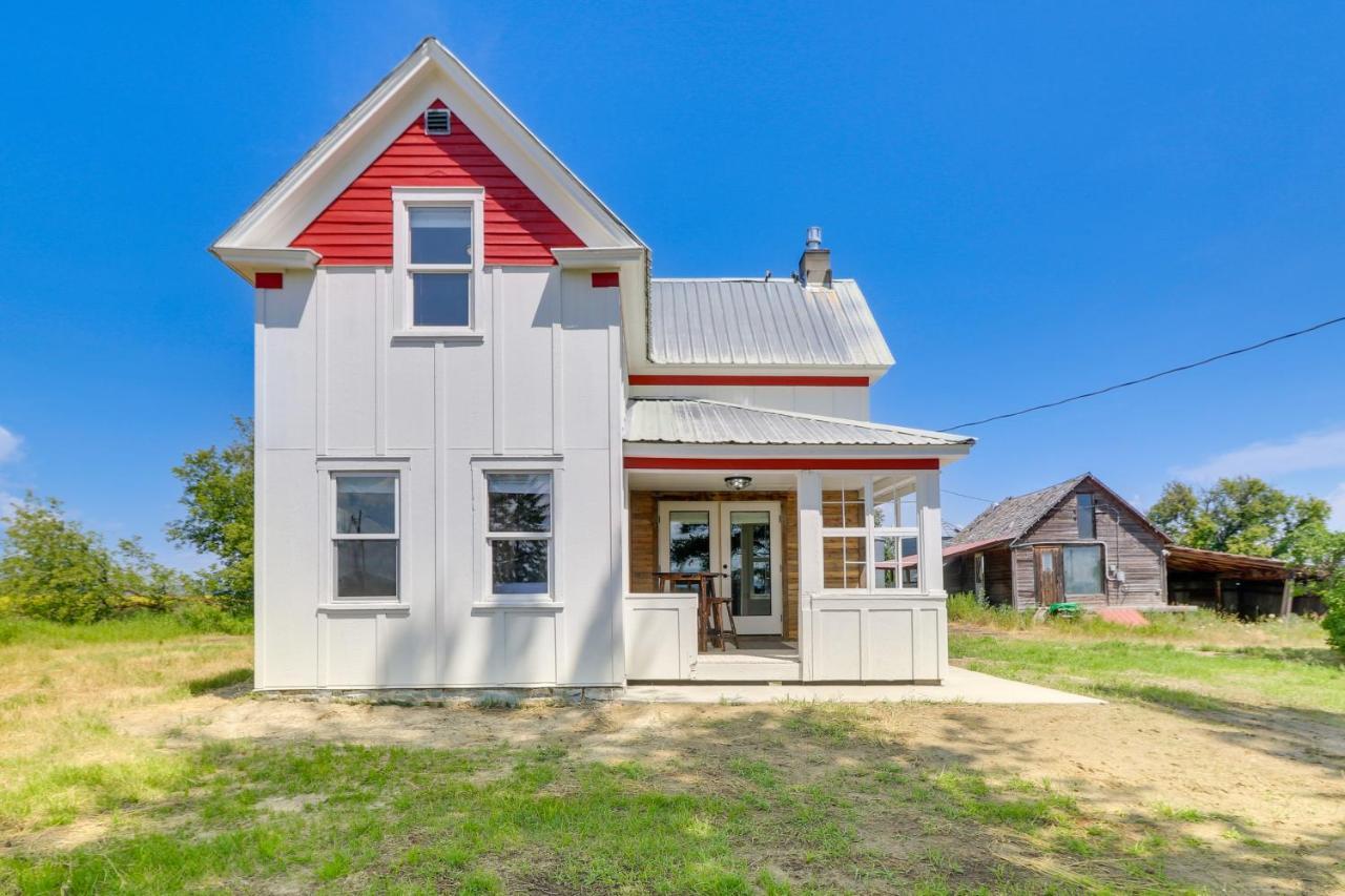 Remodeled With Mountain Views Holiday home Kalispell