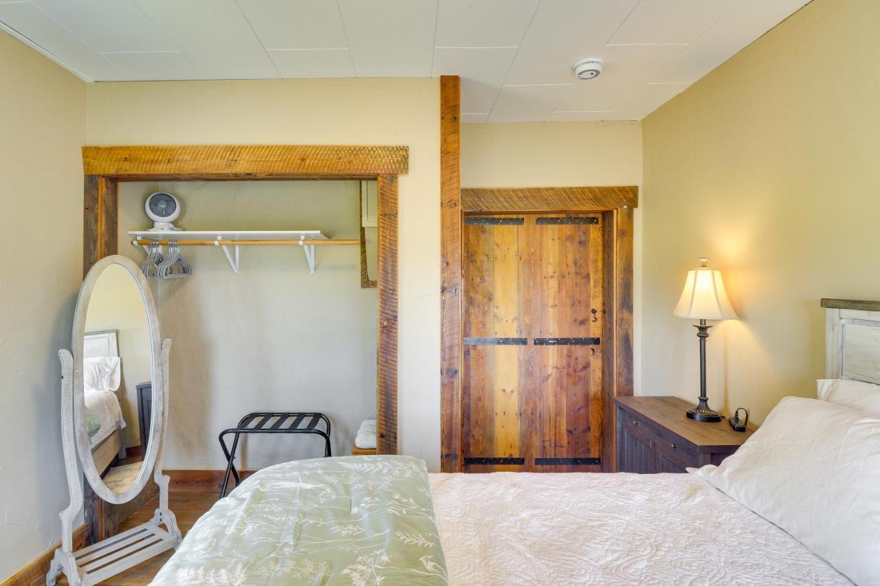 Remodeled With Mountain Views