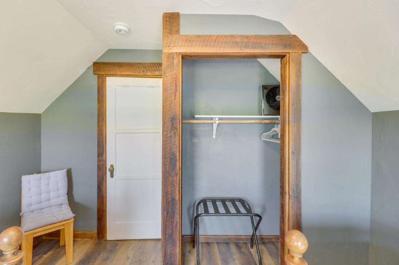Remodeled With Mountain Views Holiday home *