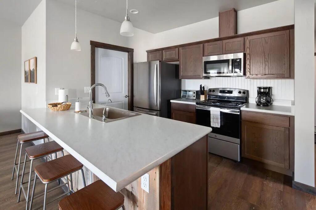 Modern Montana Getaway - The Comforts Of Home! Holiday home Kalispell