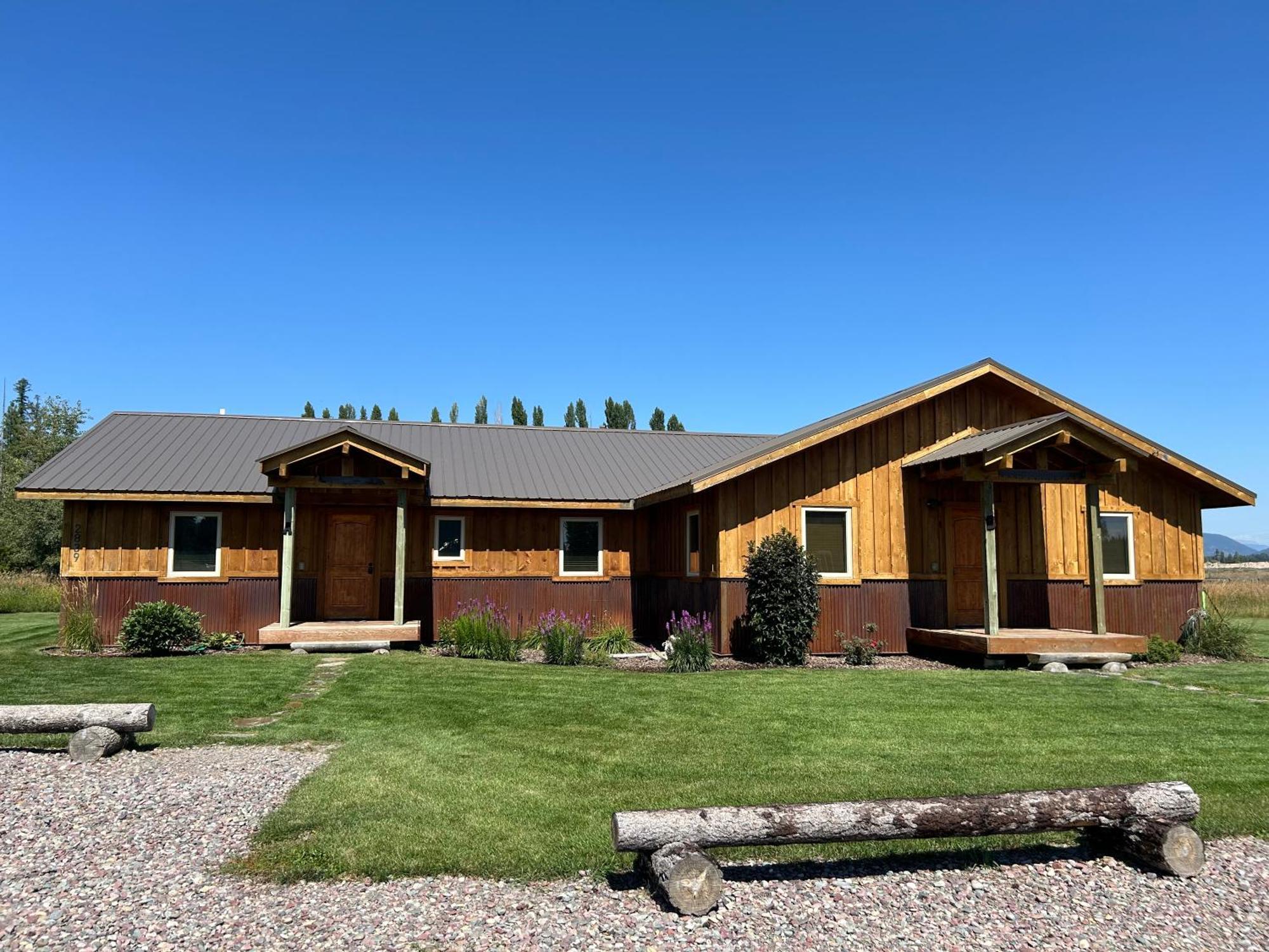 Explorer's Basecamp * Kalispell