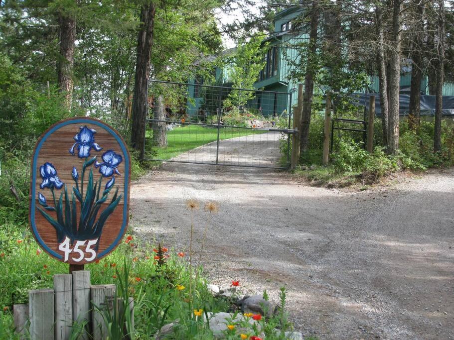 Apartment At Foys Montana