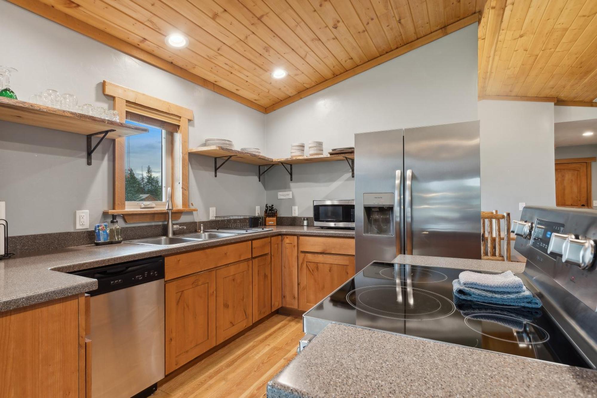 Explorer's Basecamp Holiday home Kalispell