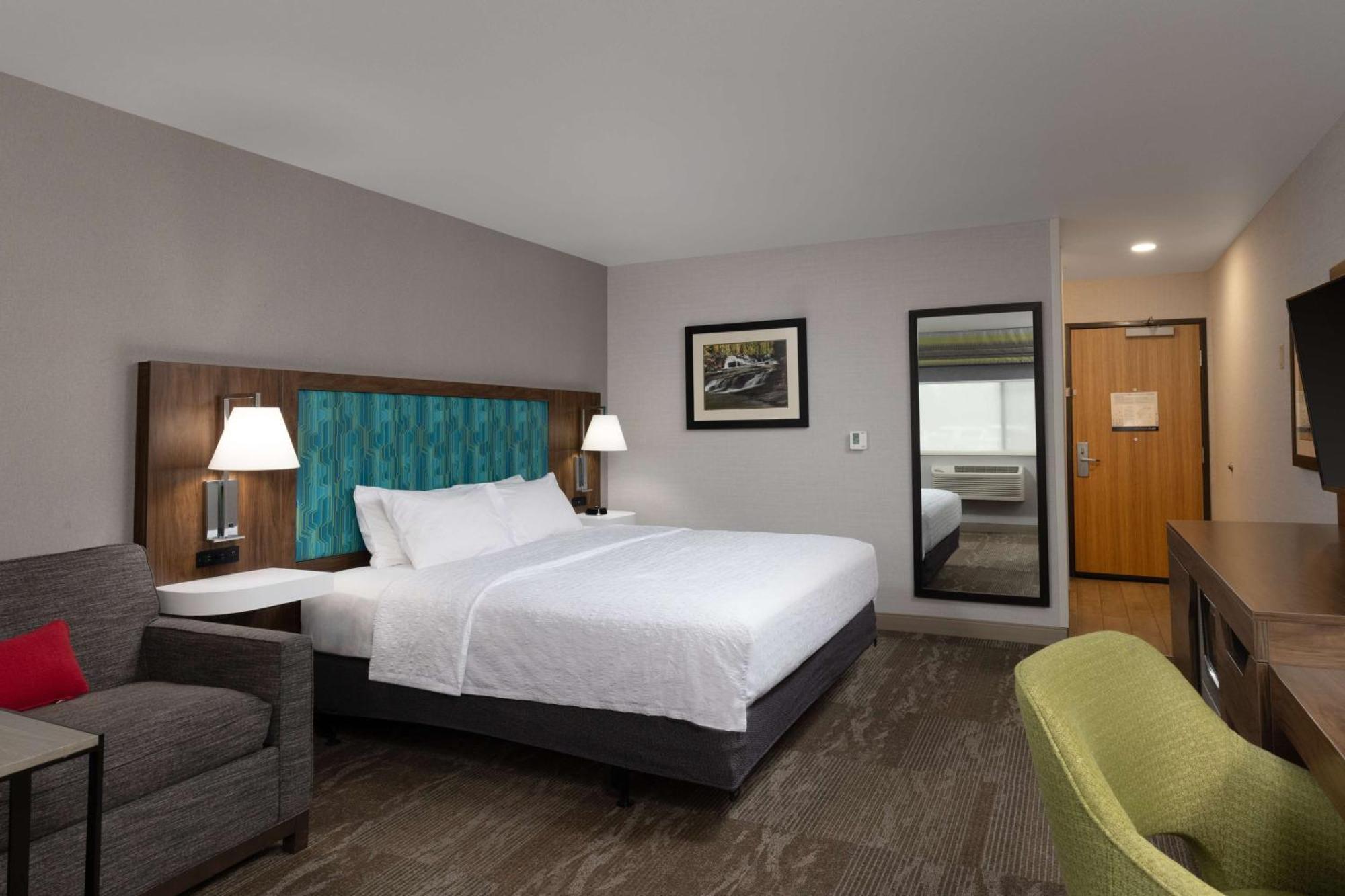 Hotel Hampton