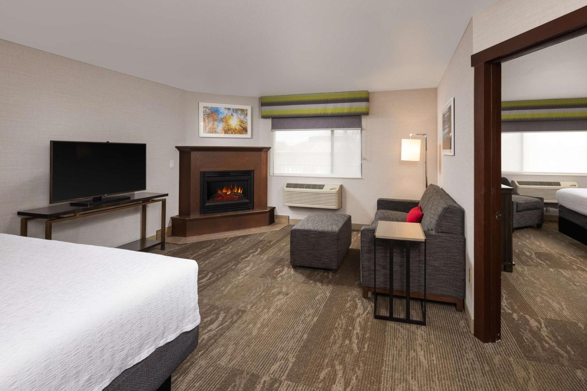 Hampton Hotel