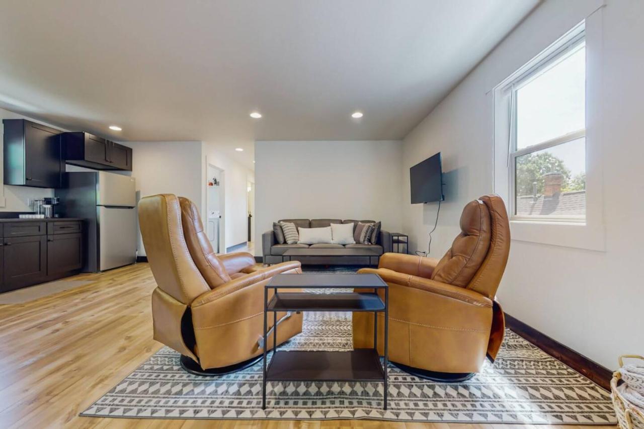The Flats On First- Unit B *