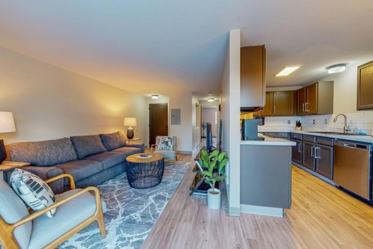 Modern Lofts At Aria 7 Apartment