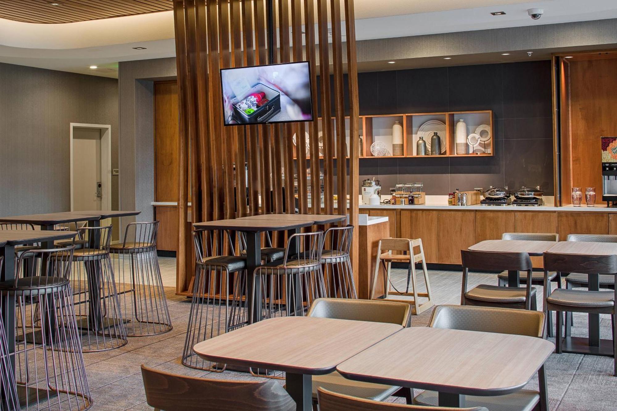 Springhill By Marriott 3*