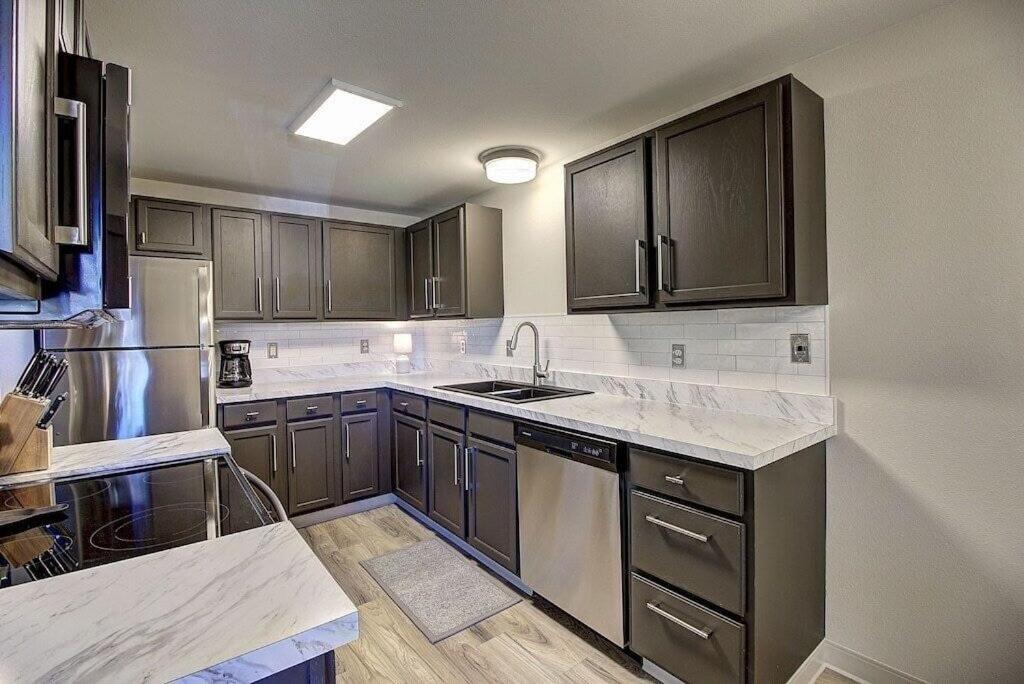 Modern Lofts At Aria 9