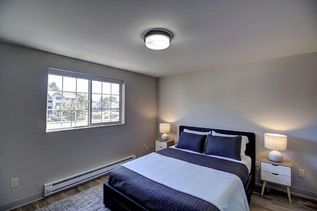 Modern Lofts At Aria 9 *
