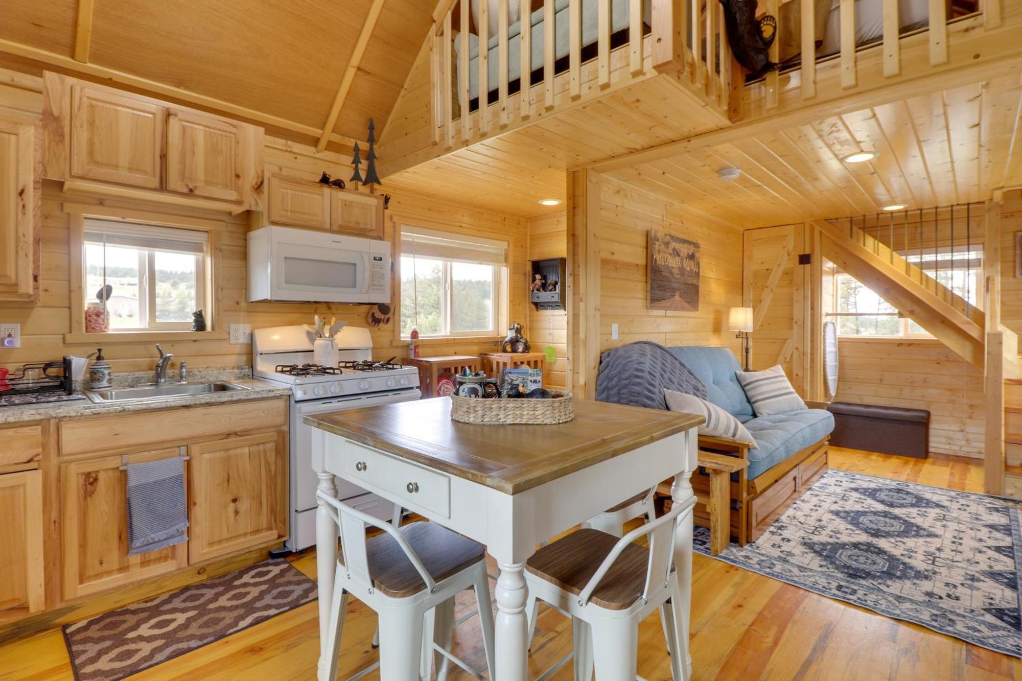 Access, Fire Pit Glacier Country Getaway!