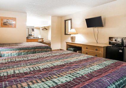 Motel Econo & - Glacier National Park Gateway Kalispell