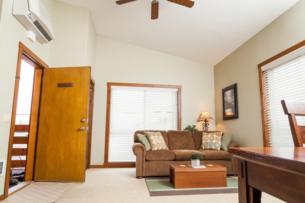 Aparthotel Glacier Ridge Suites *