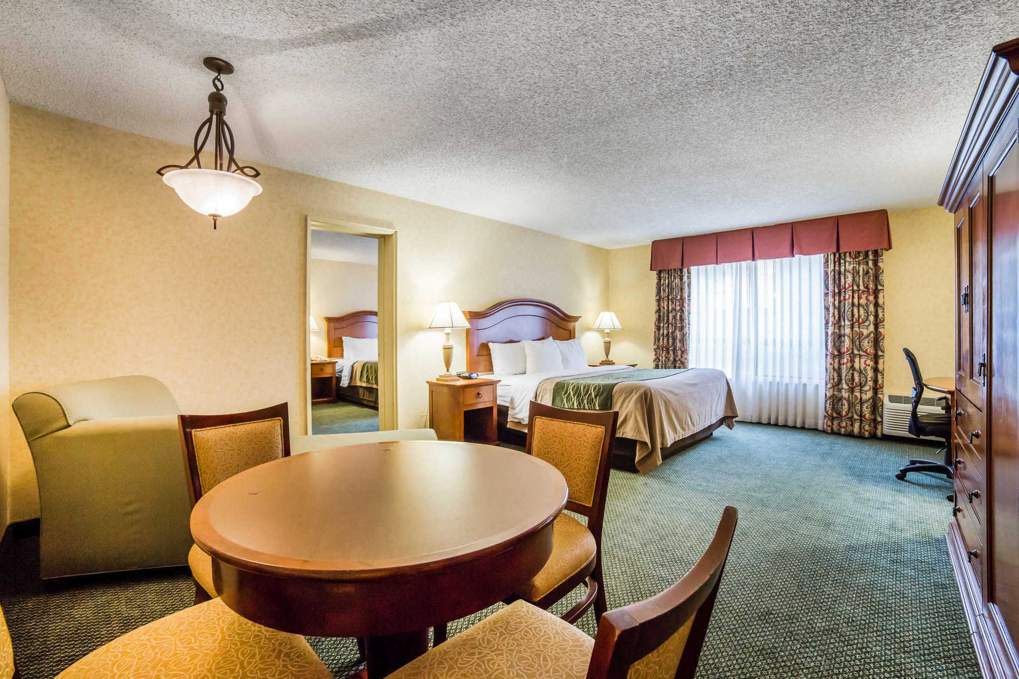Quality Big Sky Hotel