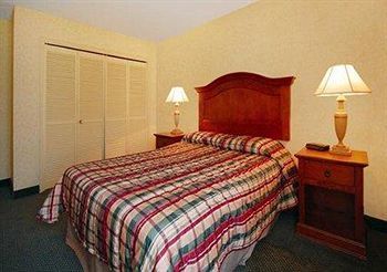 Quality Big Sky Hotel 2*