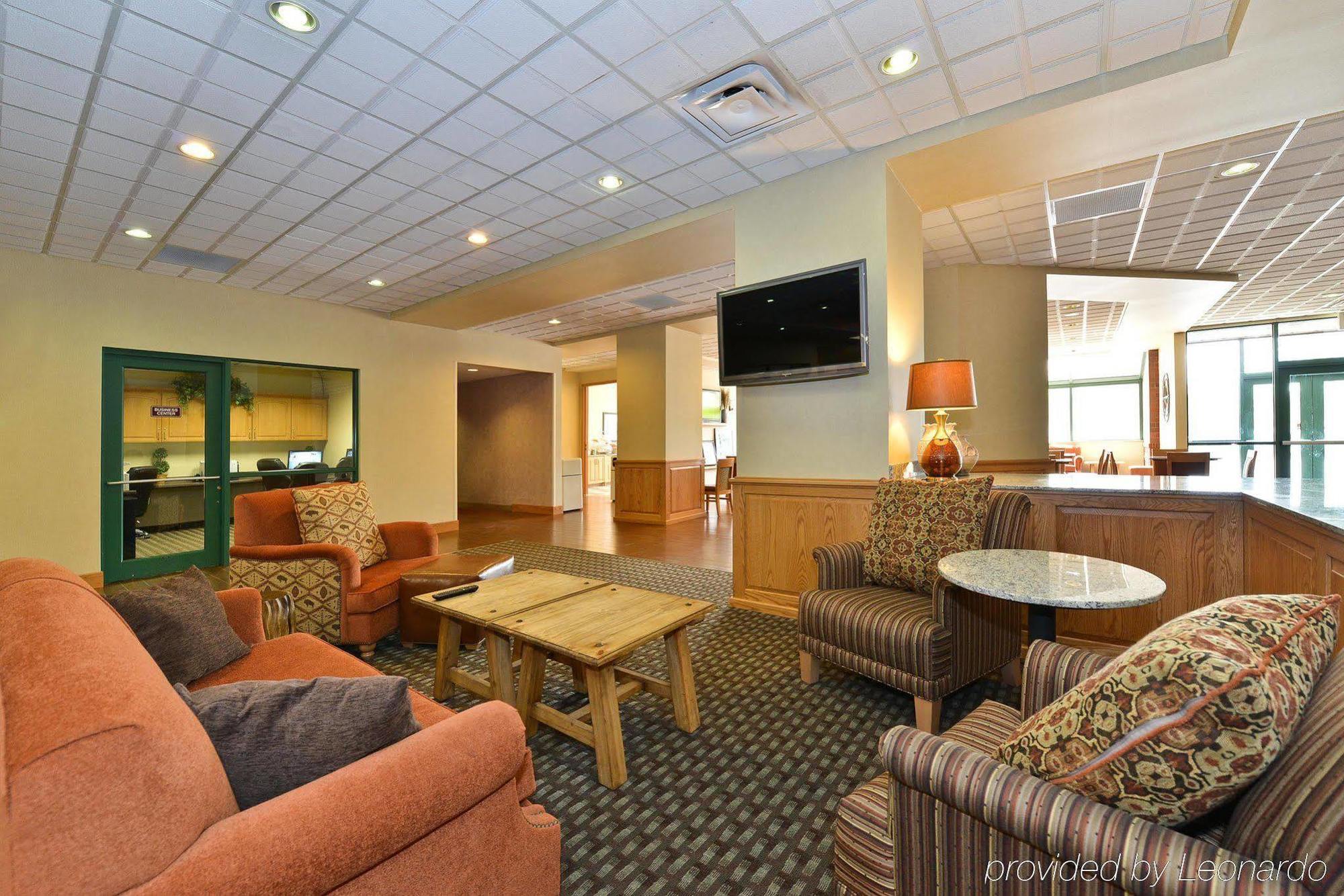 Hampton Hotel 3*