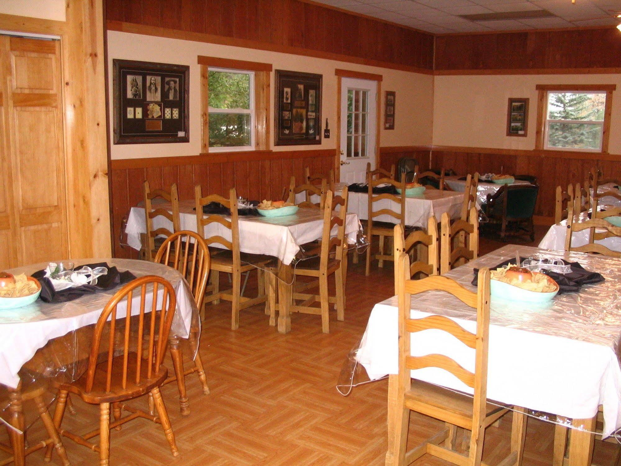 Bed & Breakfast Lonesome Dove Ranch Kalispell