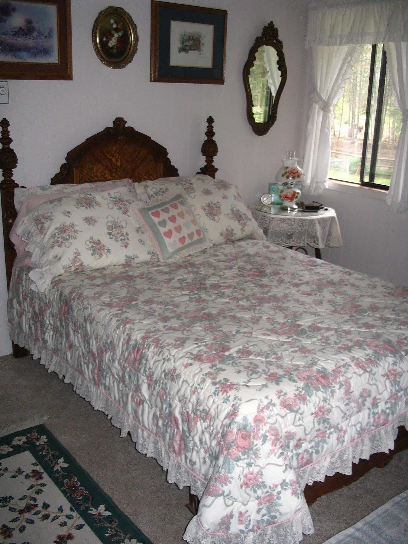 Lonesome Dove Ranch Bed & Breakfast Kalispell