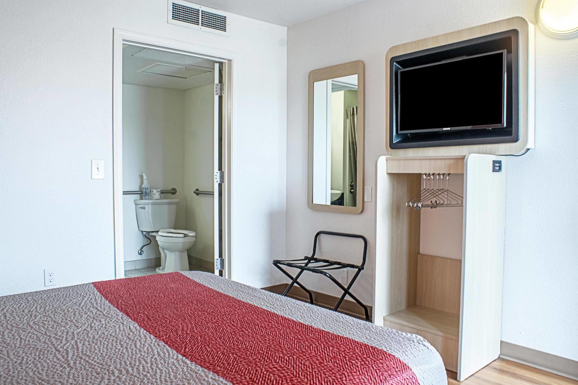 6-kalispell, Mt Hotel