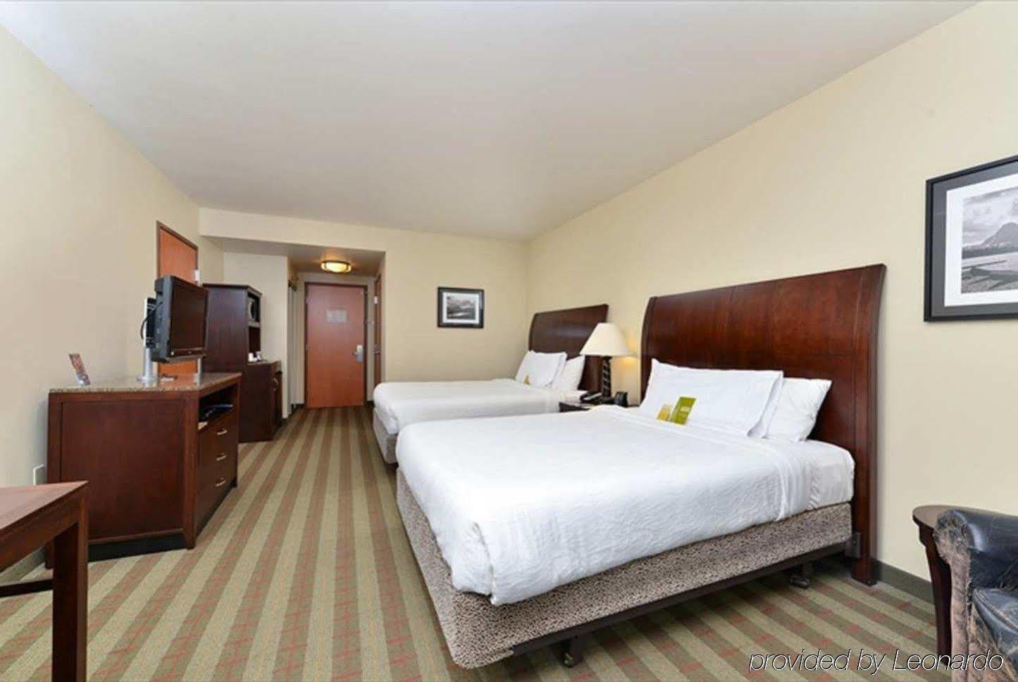 Hilton Garden 3*