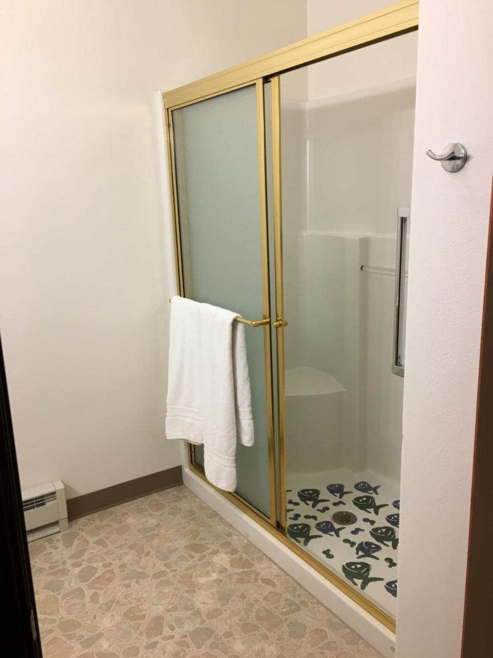 Greenwood Village & Hotel 2*