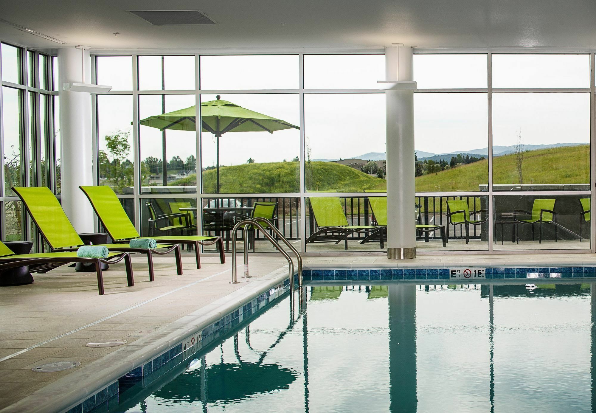 Hotel Springhill By Marriott 3*