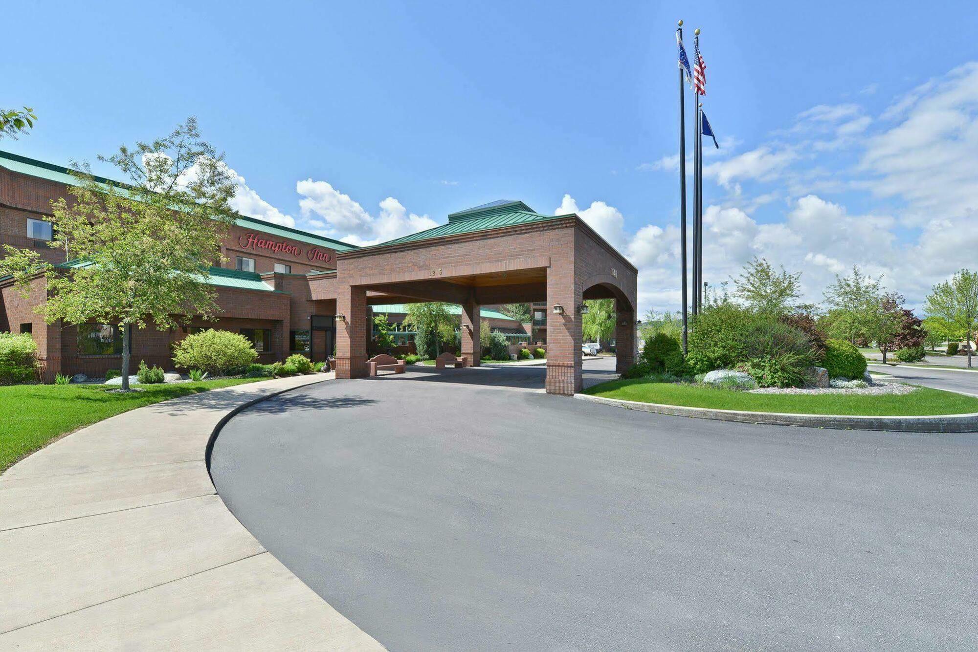 Hotel Hampton