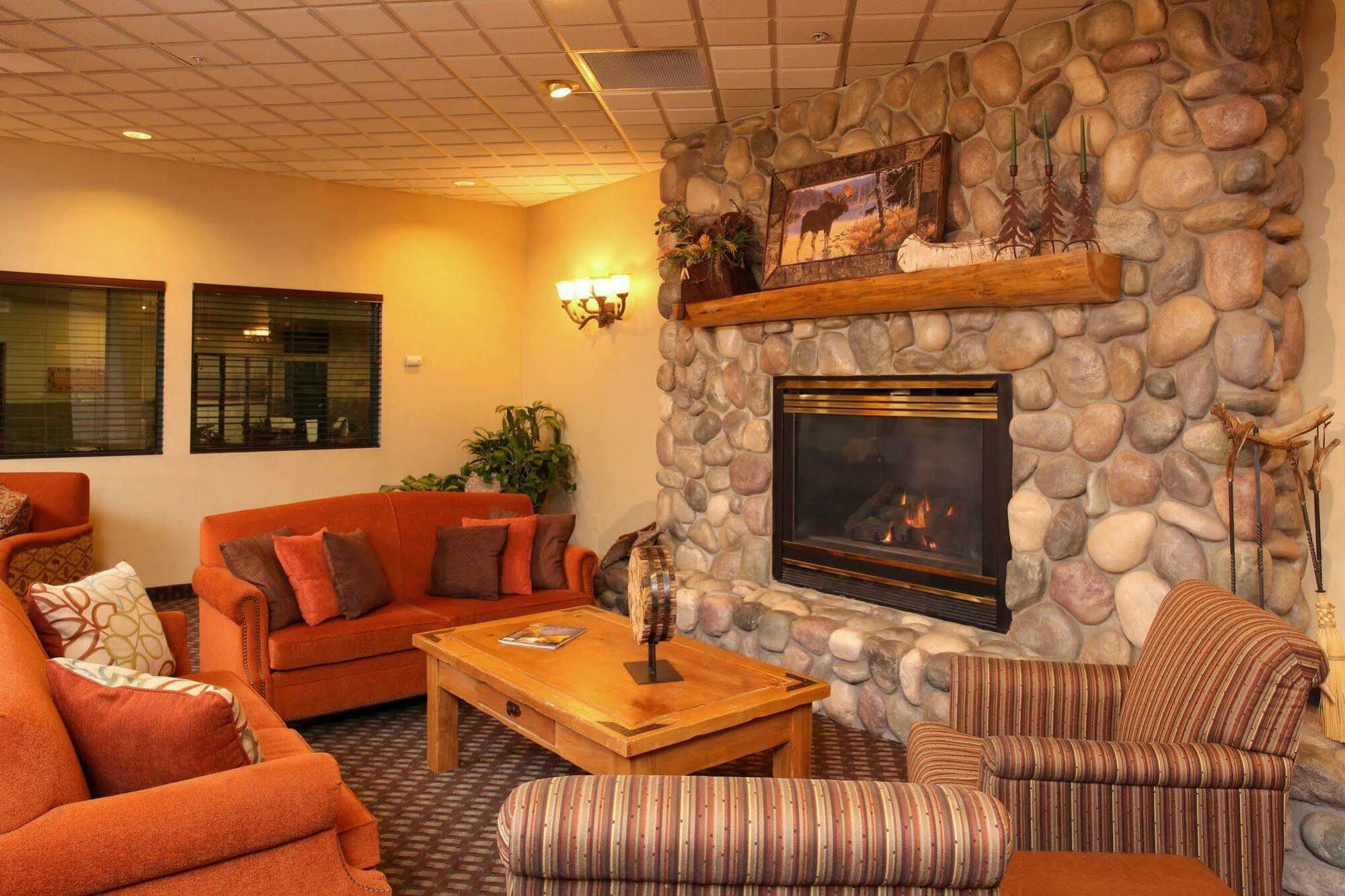 Hotel Hampton