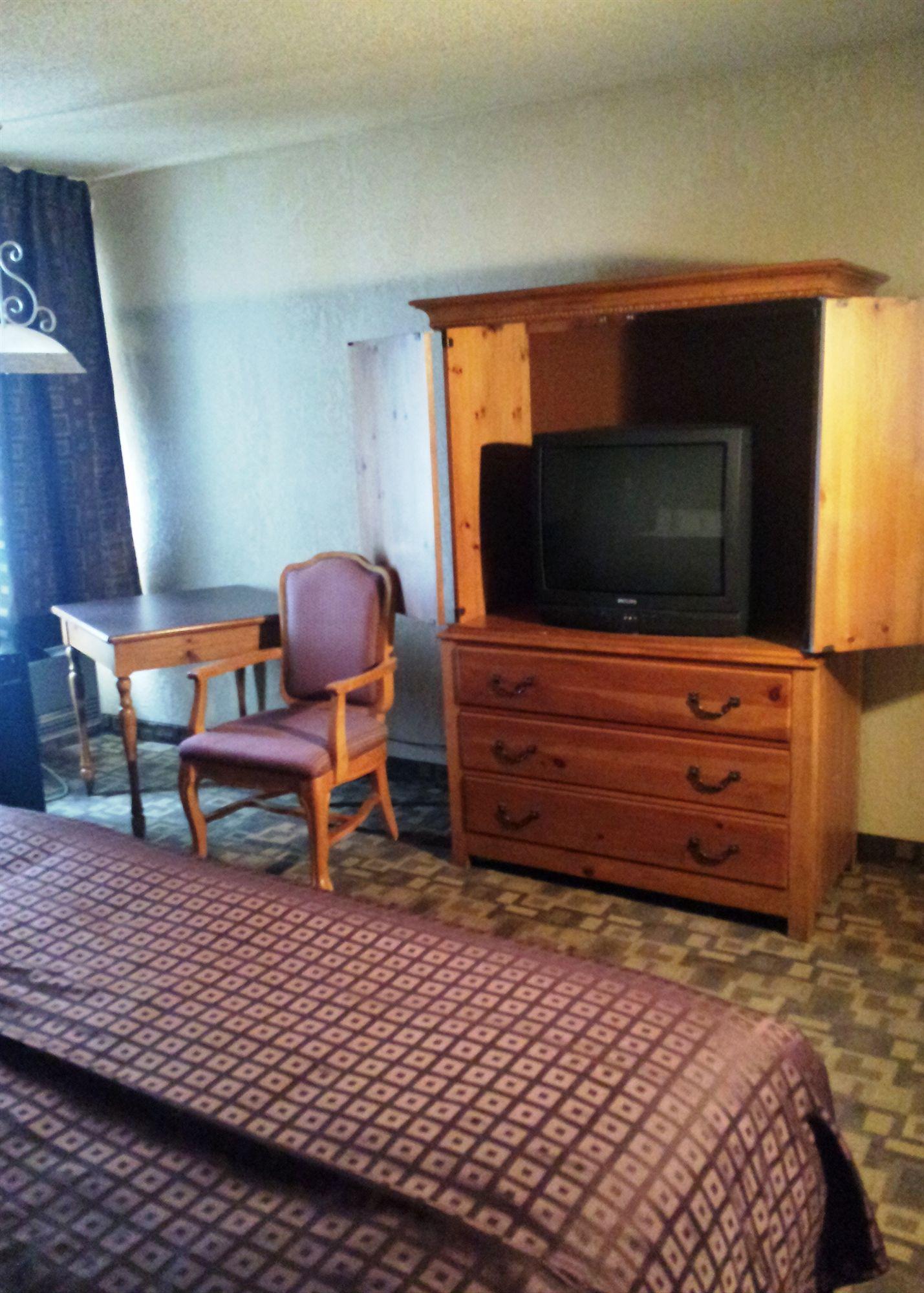 Fairbridge Inn, & Outlaw Conference Center - Hotel