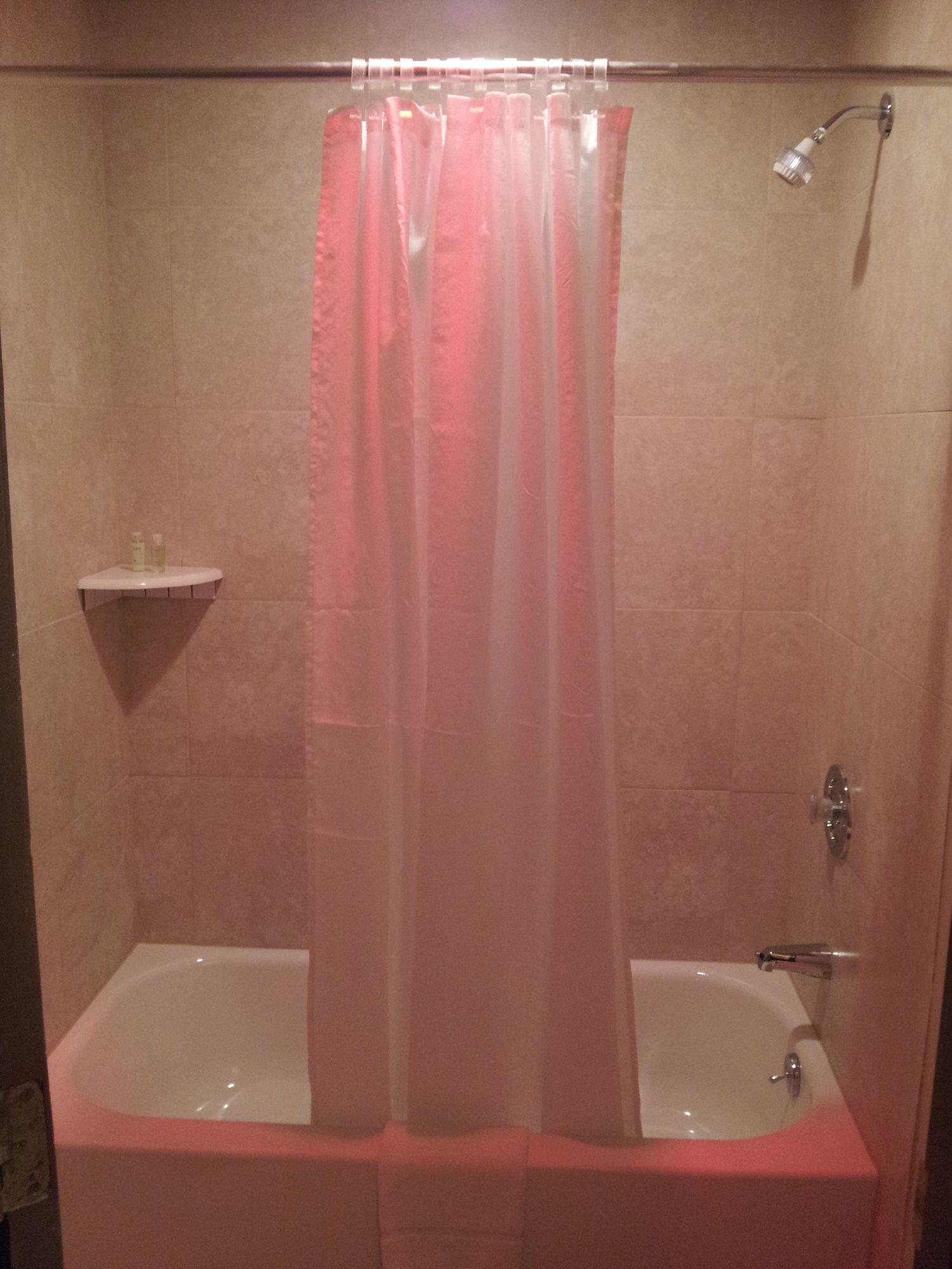 Hotel Fairbridge Inn, & Outlaw Conference Center - 2*