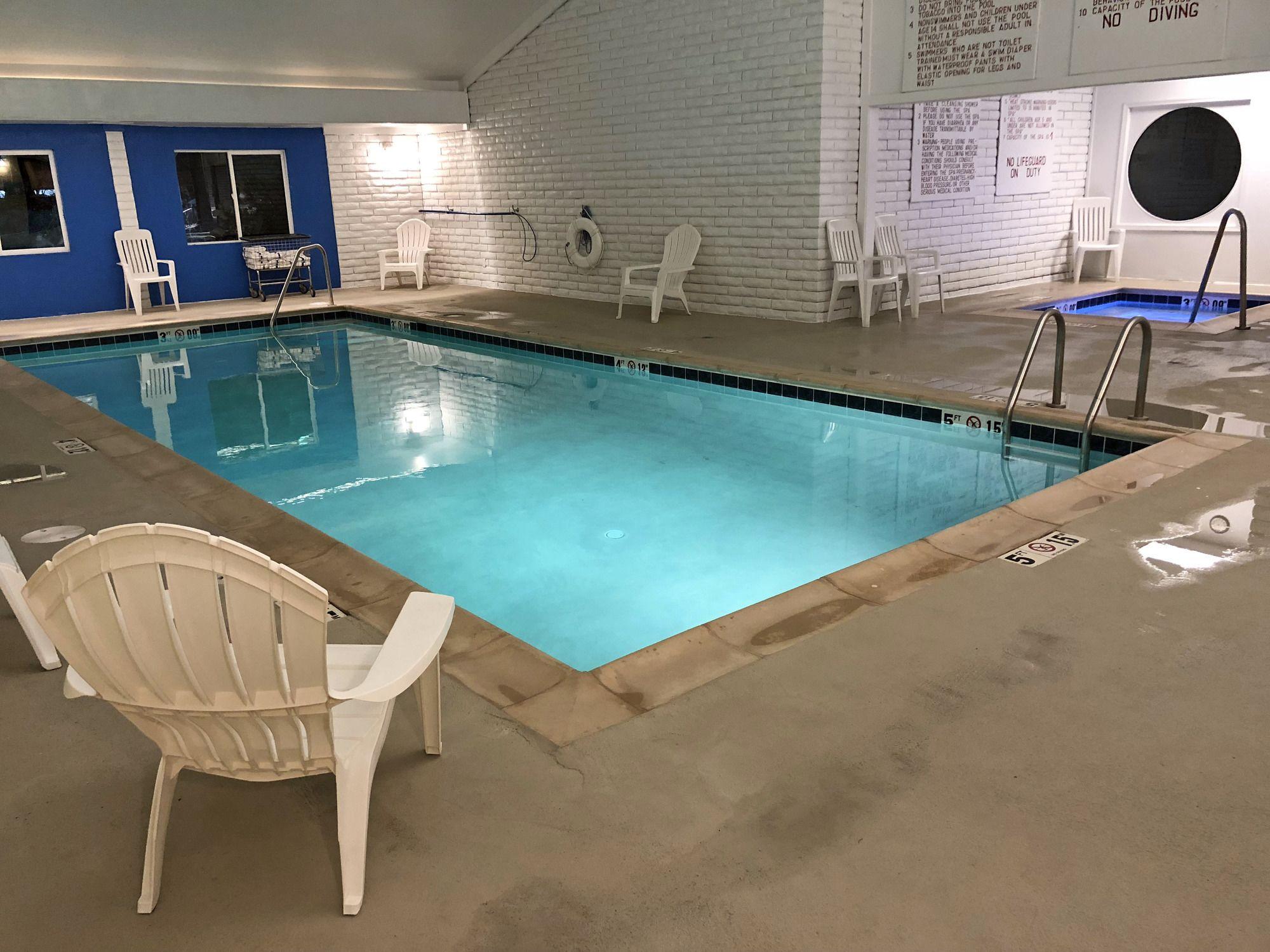 Fairbridge Inn, & Outlaw Conference Center - Kalispell