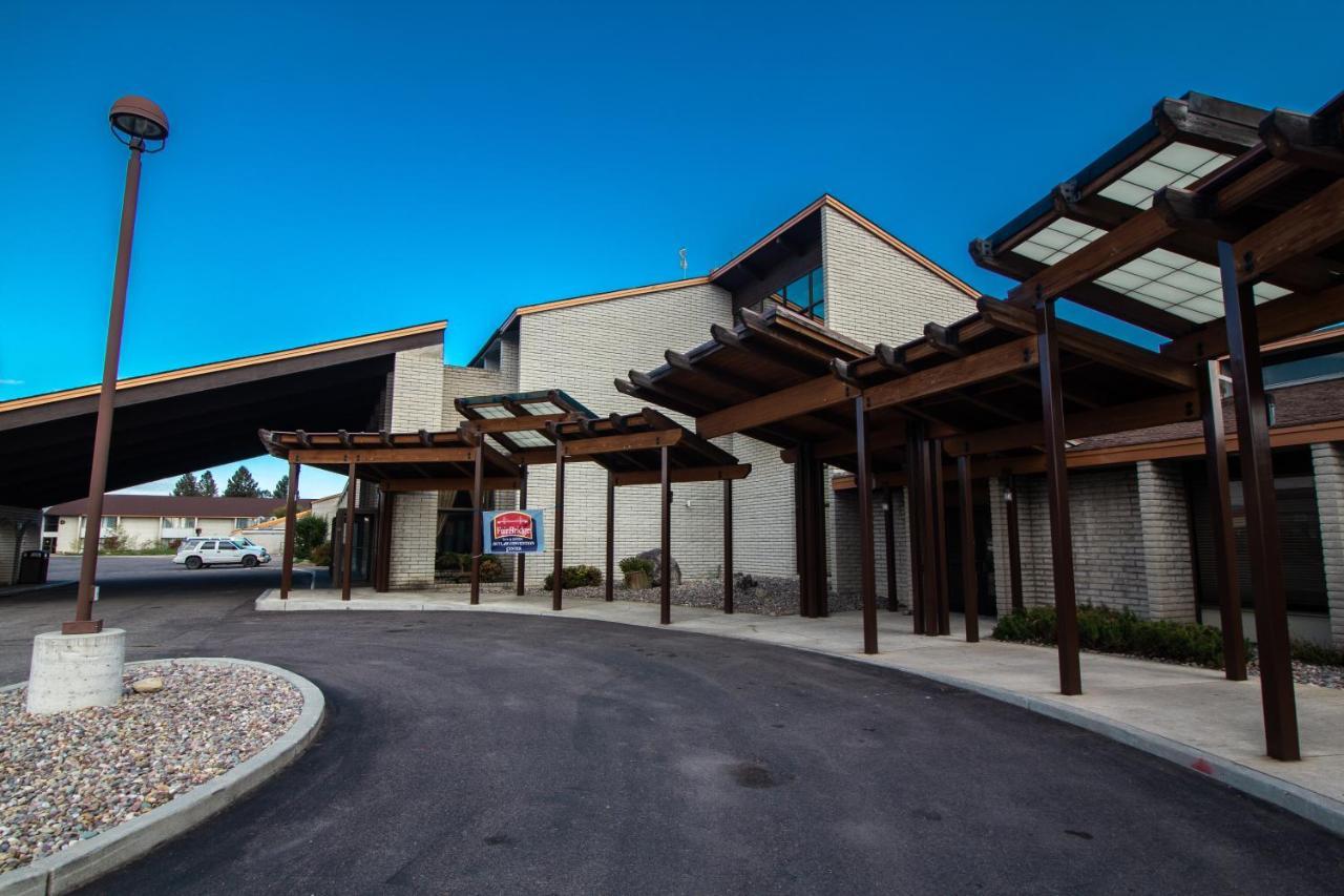 Fairbridge Inn, & Outlaw Conference Center - Hotel 2*