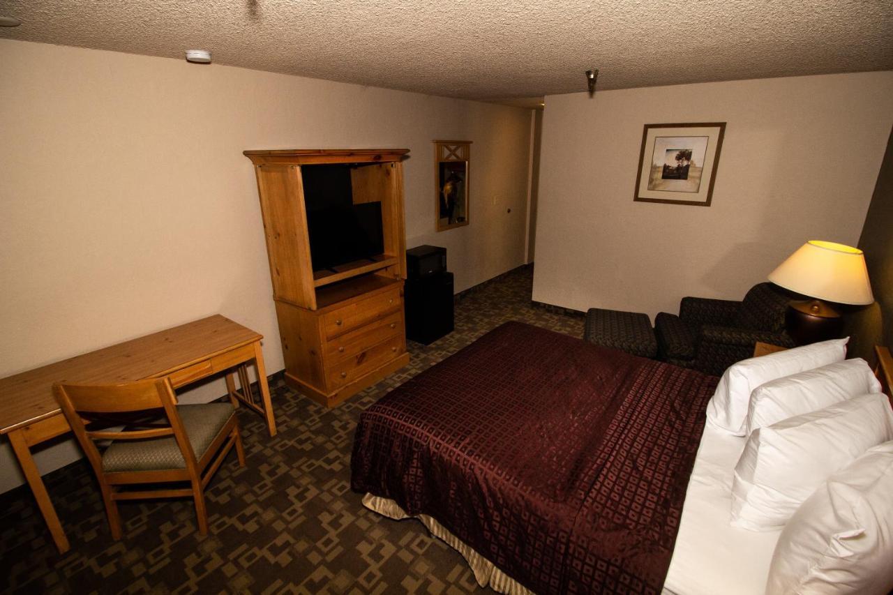 Fairbridge Inn, & Outlaw Conference Center - Kalispell