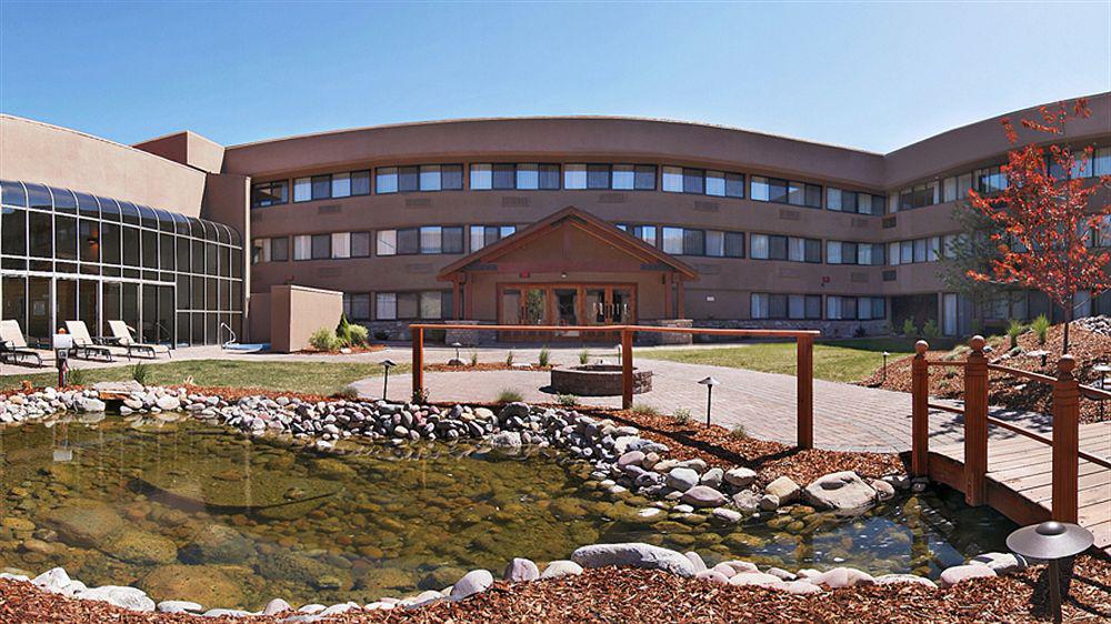 Red Lion Hotel