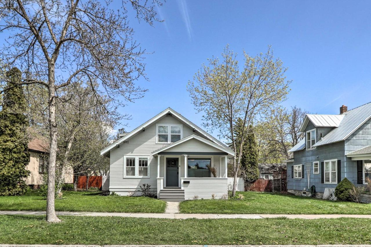 Luxe Glacier Getaway Walk To Downtown Kalispell! Holiday home Kalispell