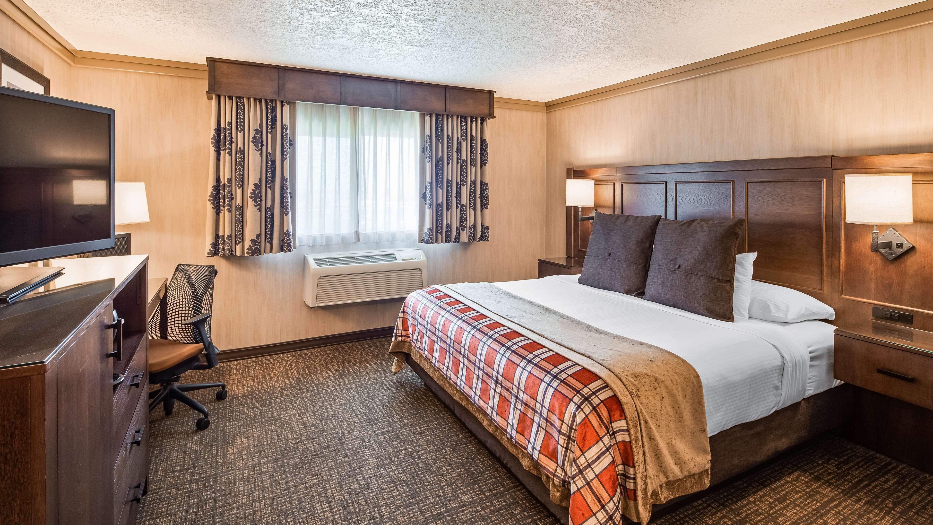 Western Flathead And Hotel