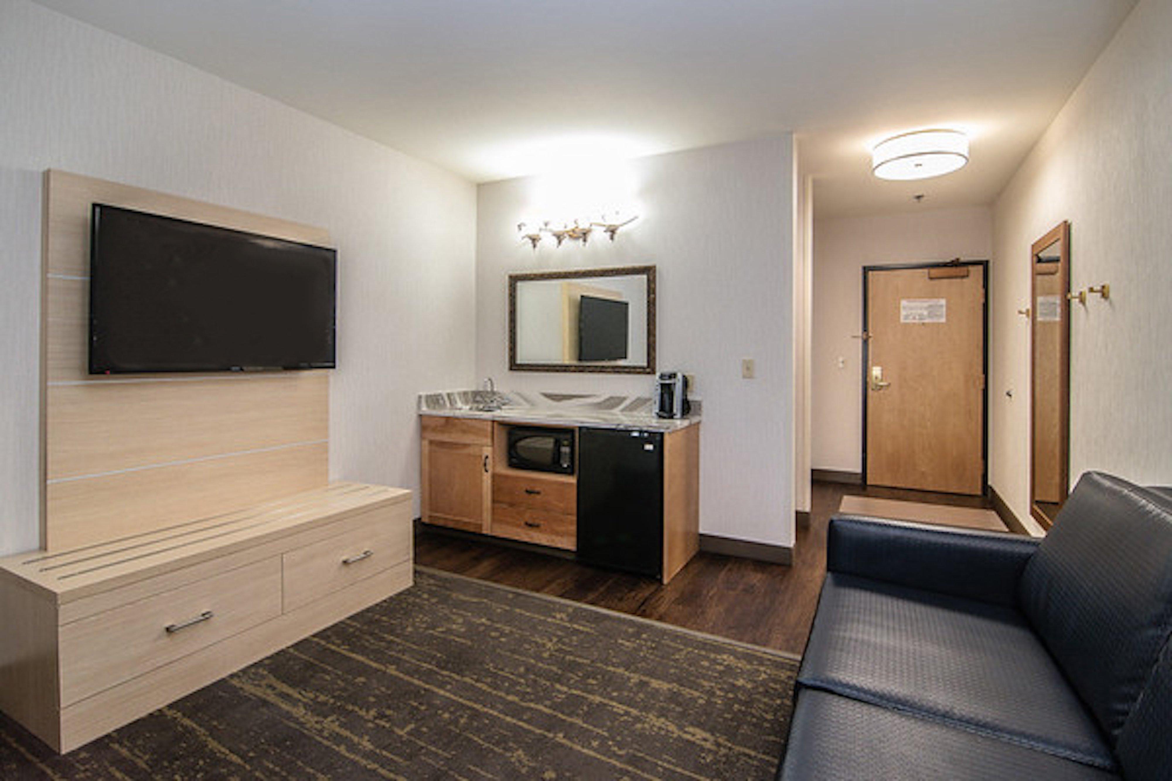 Express & By Ihg Hotel 2*