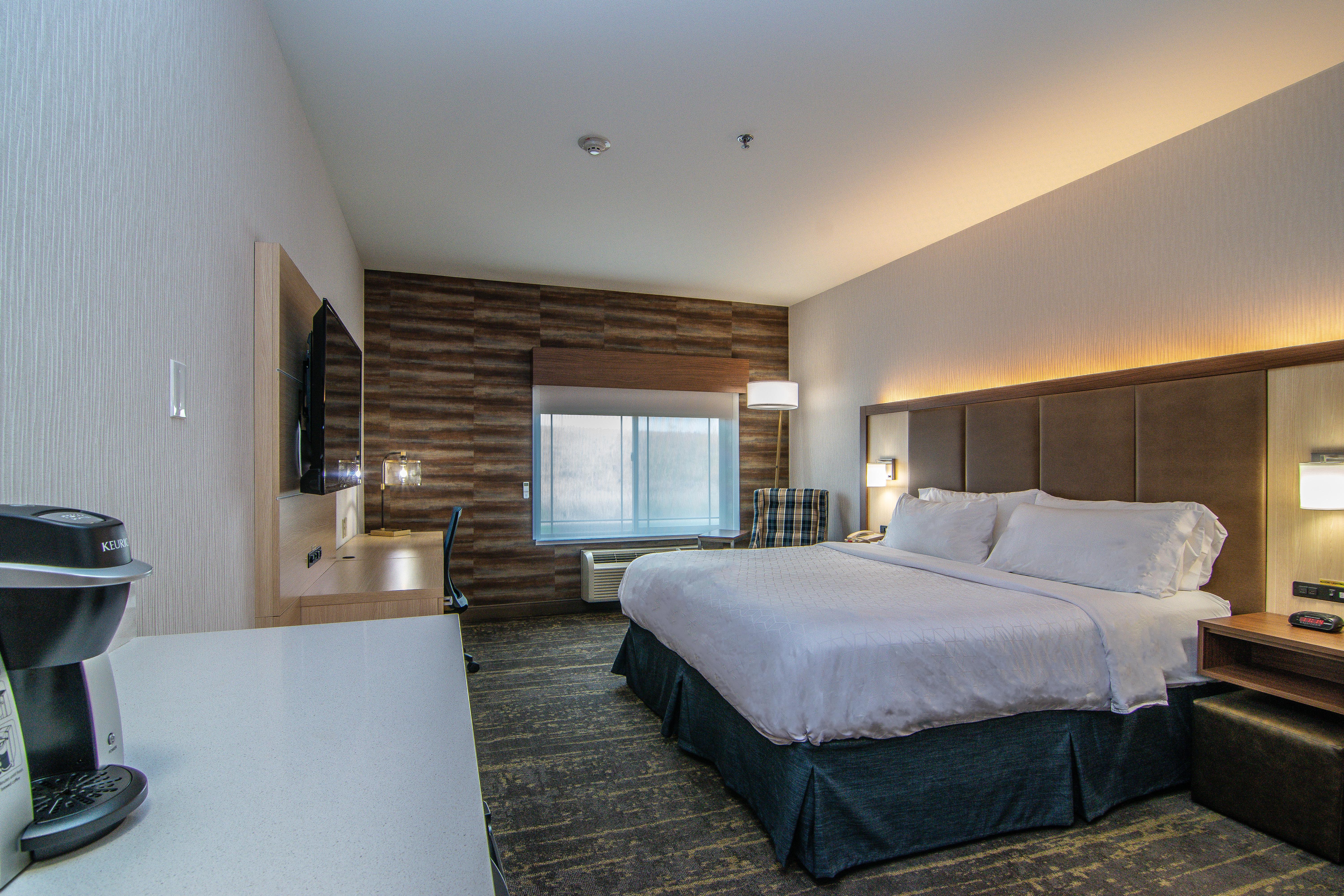 Hotel Express & By Ihg 2*